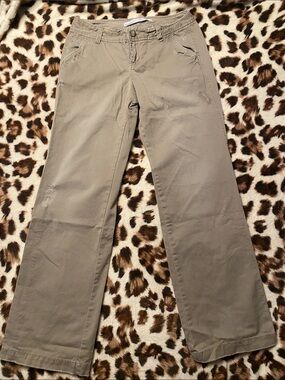 Old Navy Low Rise Wide Leg Jeans in Khaki Tan